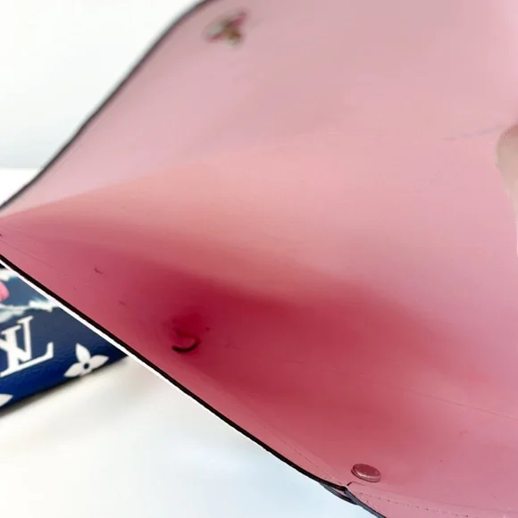 Louis Vuitton Escale Pastel Kirigami Set - Picture 14 of 15